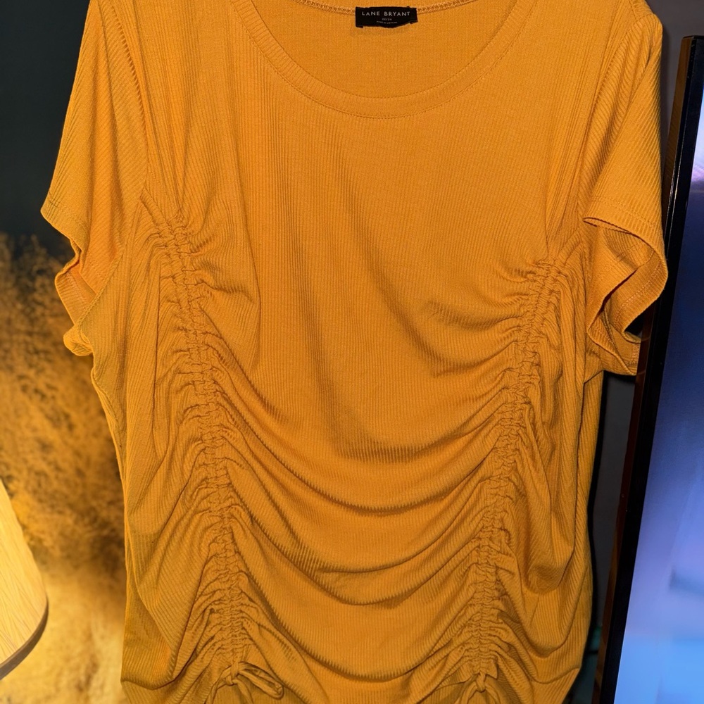 Lane Bryant Women's Yellow Ruched Short Sleeve Tee